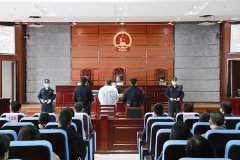 万源：为“关键少数”上好三把“关键锁”